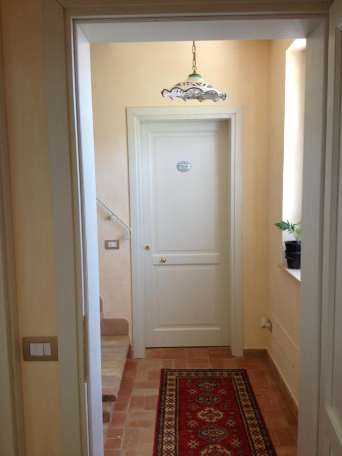 Bed and Breakfast Il Casale San Martino Норча Экстерьер фото