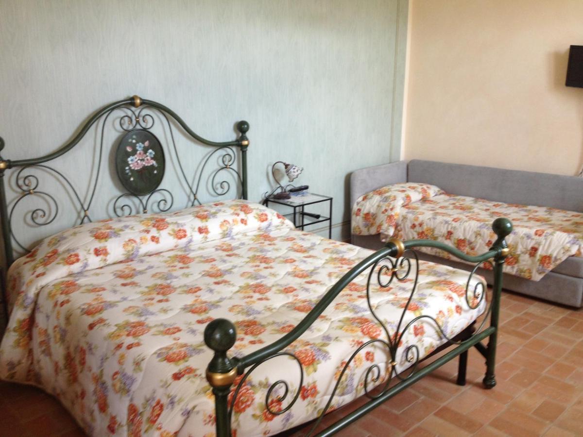 Bed and Breakfast Il Casale San Martino Норча Номер фото